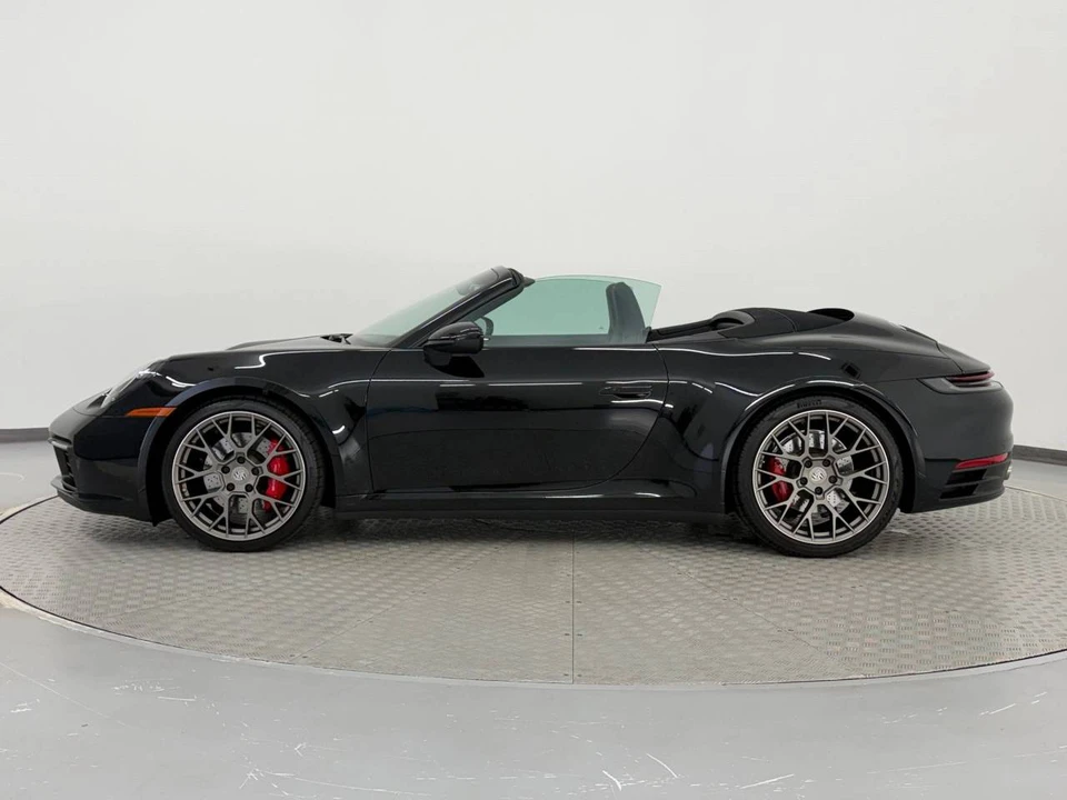 2023 Porsche 992 Carrera S - Image 2 of 5