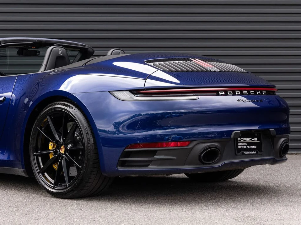 2023 Porsche 992 Carrera S - Image 12 of 31