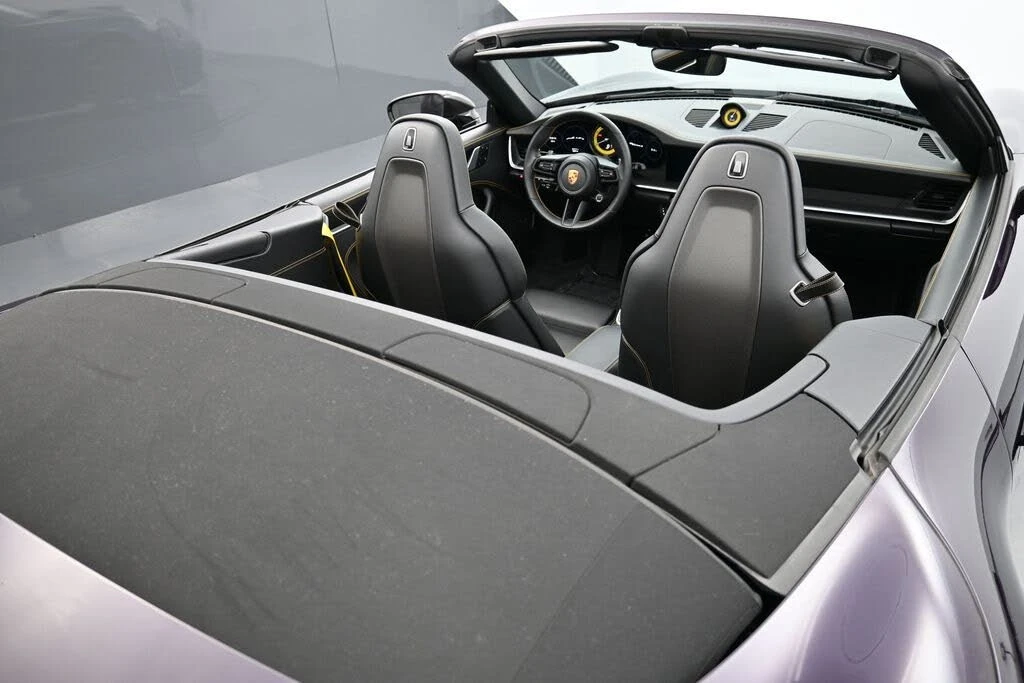 2023 Porsche 992 Carrera S - Image 27 of 31