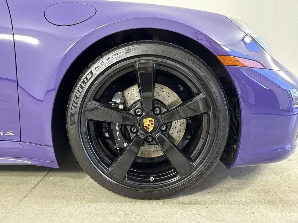 2023 Porsche 992 Carrera S - Image 15 of 31
