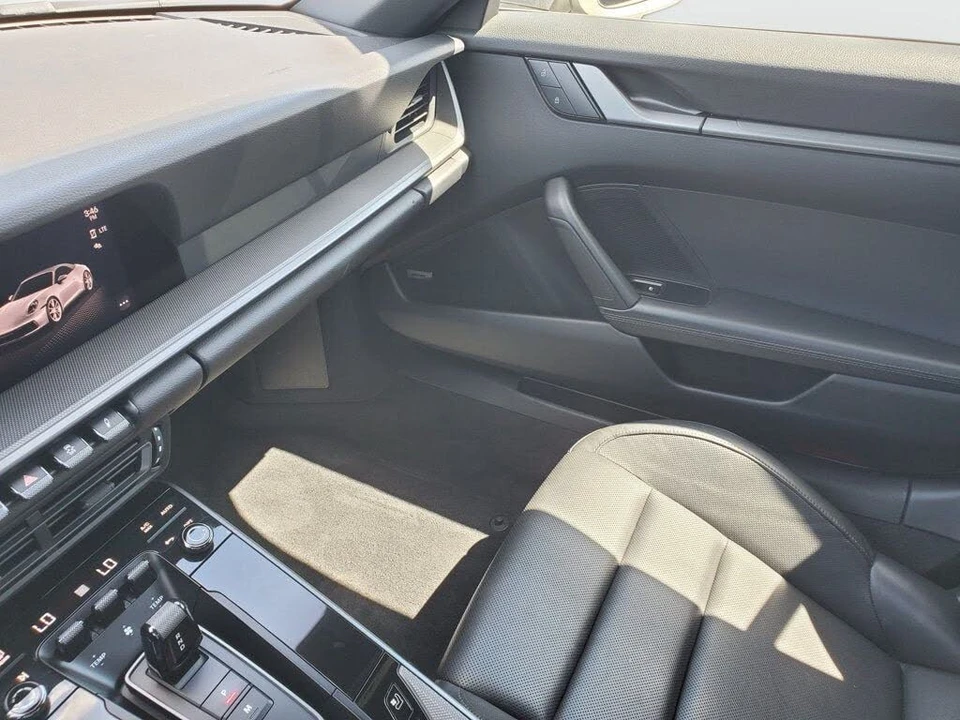 2023 Porsche 992 Carrera S - Image 23 of 31