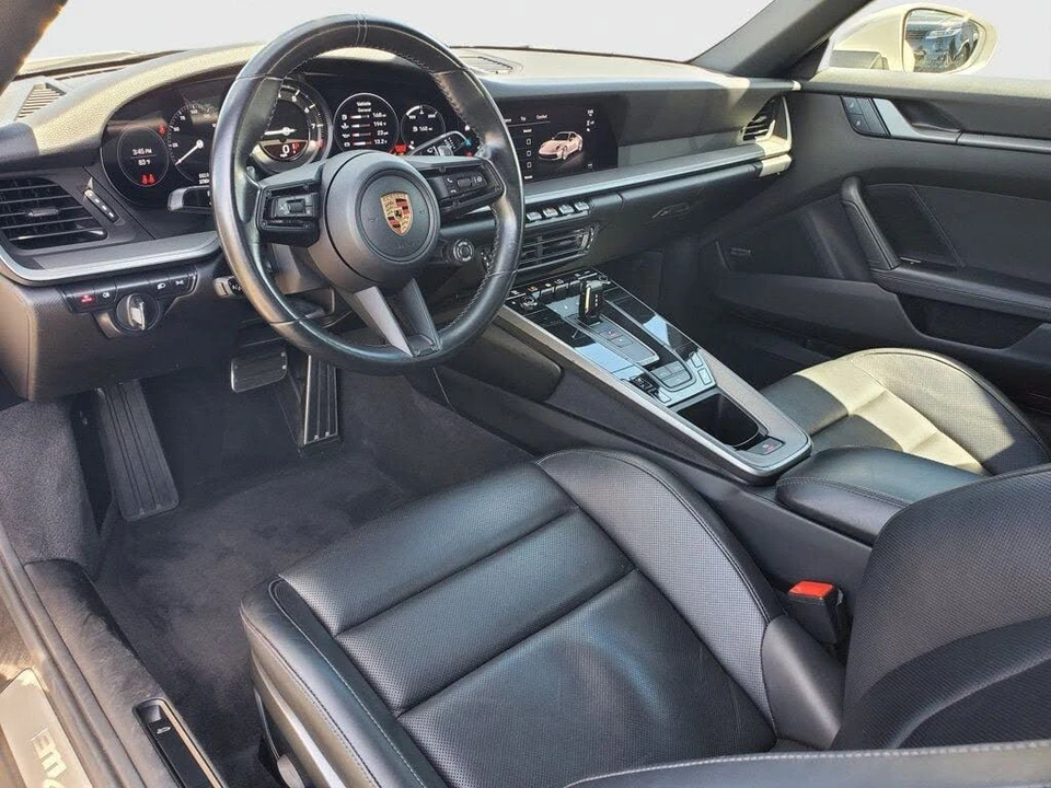 2023 Porsche 992 Carrera S - Image 17 of 31