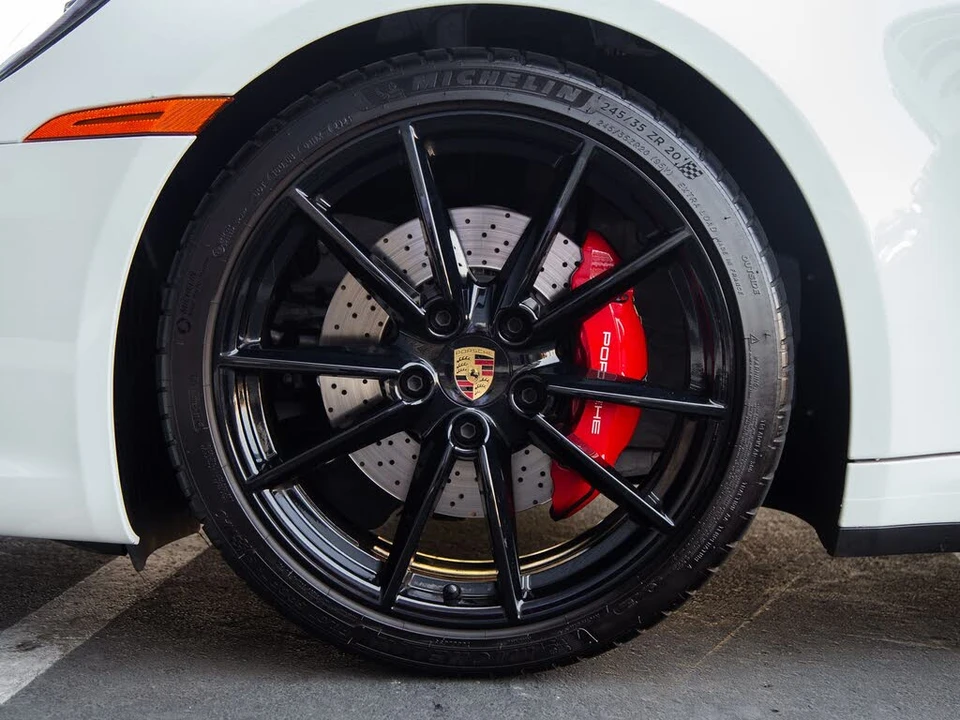 2023 Porsche 992 Carrera S - Image 12 of 28