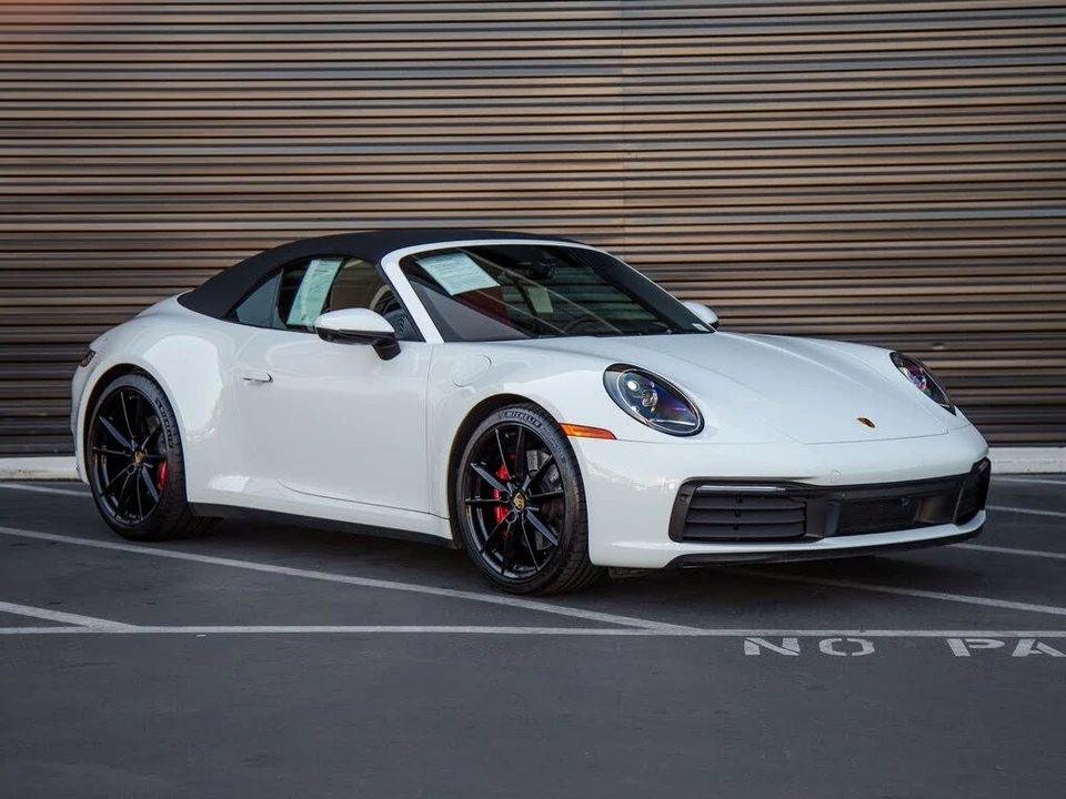 2023 Porsche 992 Carrera S - Image 9 of 28