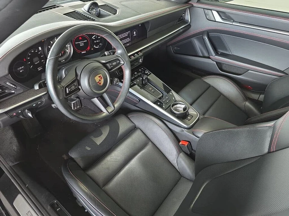 2023 Porsche 992 Carrera S - Image 4 of 6
