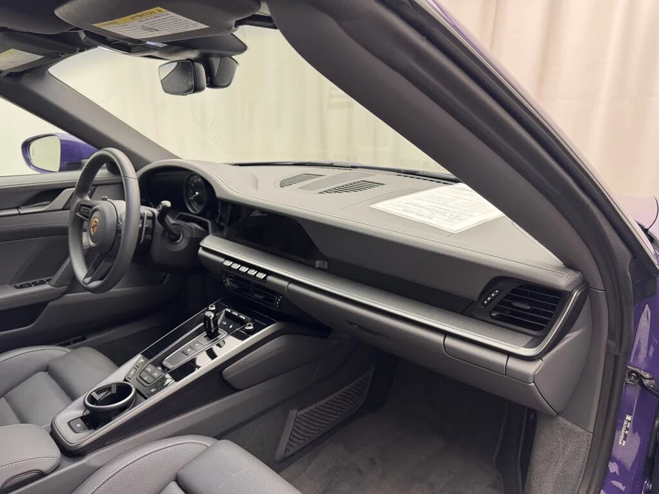 2023 Porsche 992 Carrera S - Image 29 of 31
