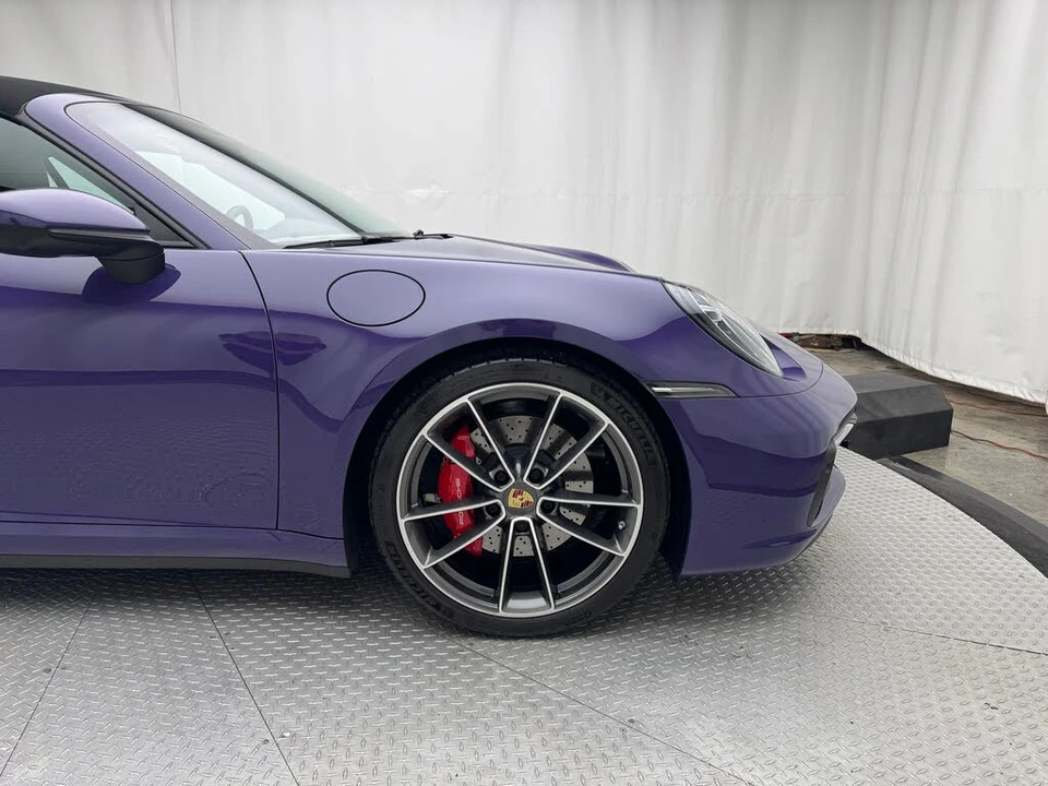 2023 Porsche 992 Carrera S - Image 17 of 31