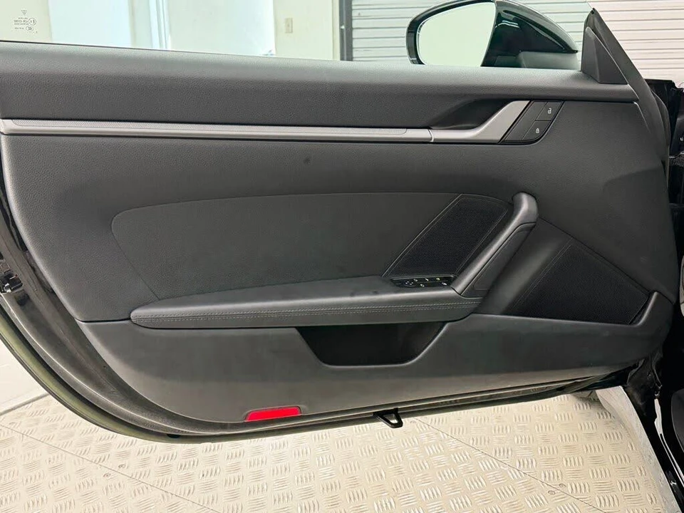 2023 Porsche 992 Carrera S - Image 13 of 31