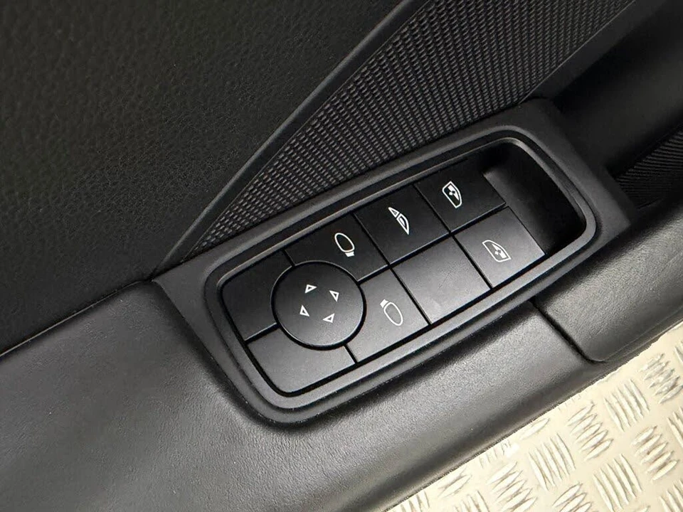 2023 Porsche 992 Carrera S - Image 14 of 31