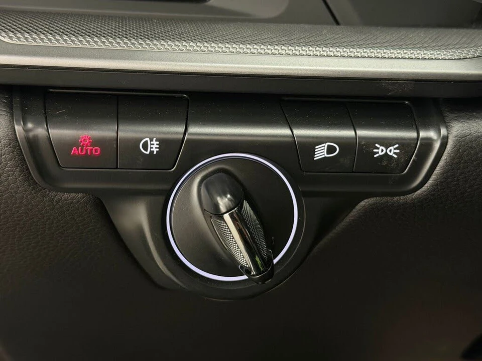 2023 Porsche 992 Carrera S - Image 19 of 31