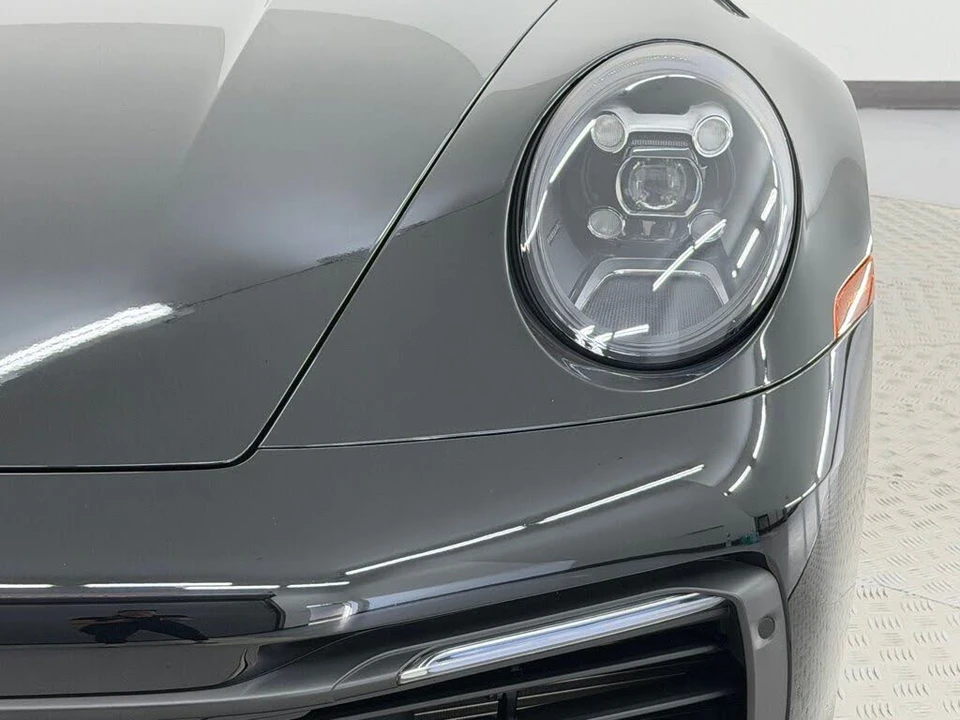 2023 Porsche 992 Carrera S - Image 11 of 31