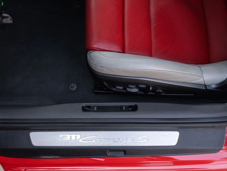 2023 Porsche 992 Carrera S - Image 23 of 31