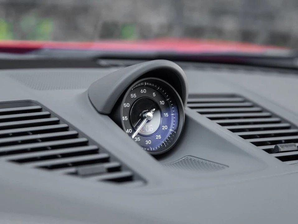 2023 Porsche 992 Carrera S - Image 26 of 31