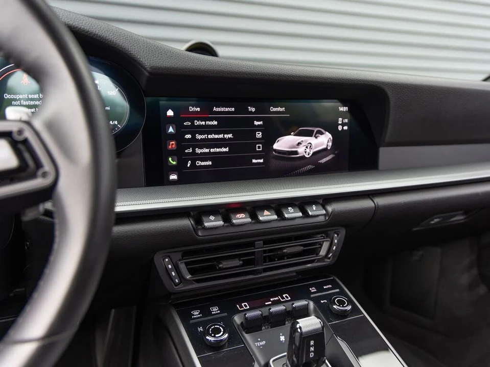 2023 Porsche 992 Carrera S - Image 17 of 31