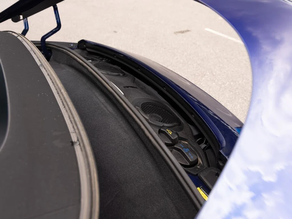 2023 Porsche 992 Carrera S - Image 28 of 31