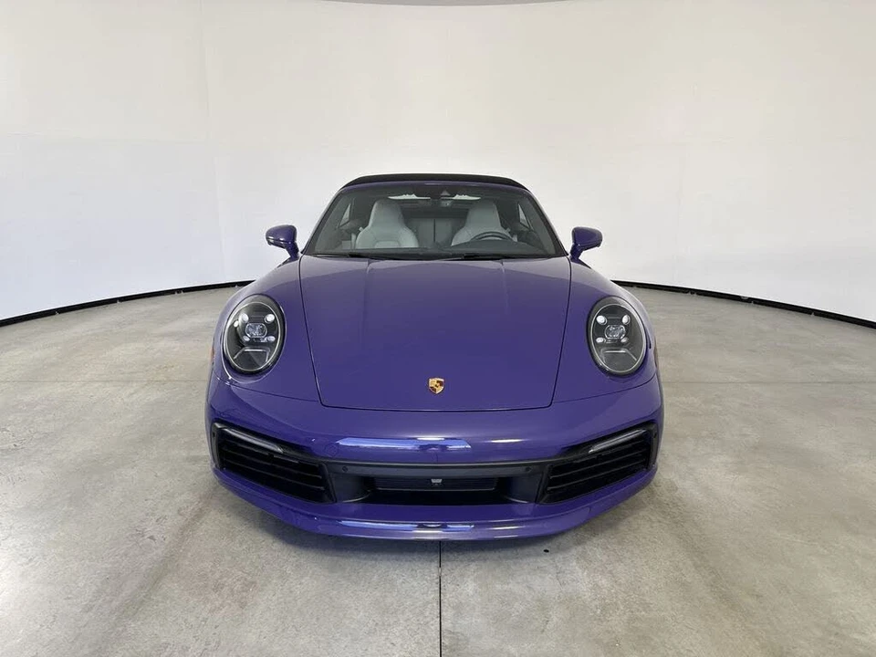 2023 Porsche 992 Carrera S - Image 10 of 31