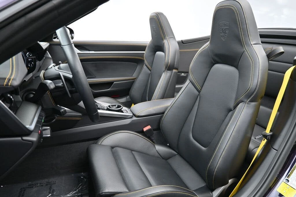 2023 Porsche 992 Carrera S - Image 5 of 31