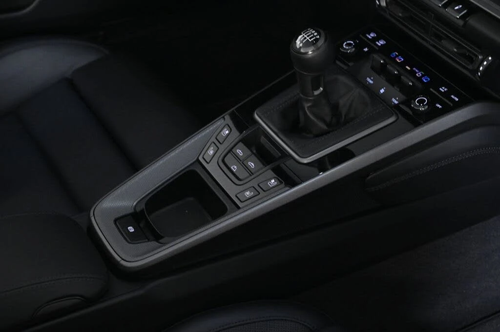 2023 Porsche 992 Carrera S - Image 23 of 28