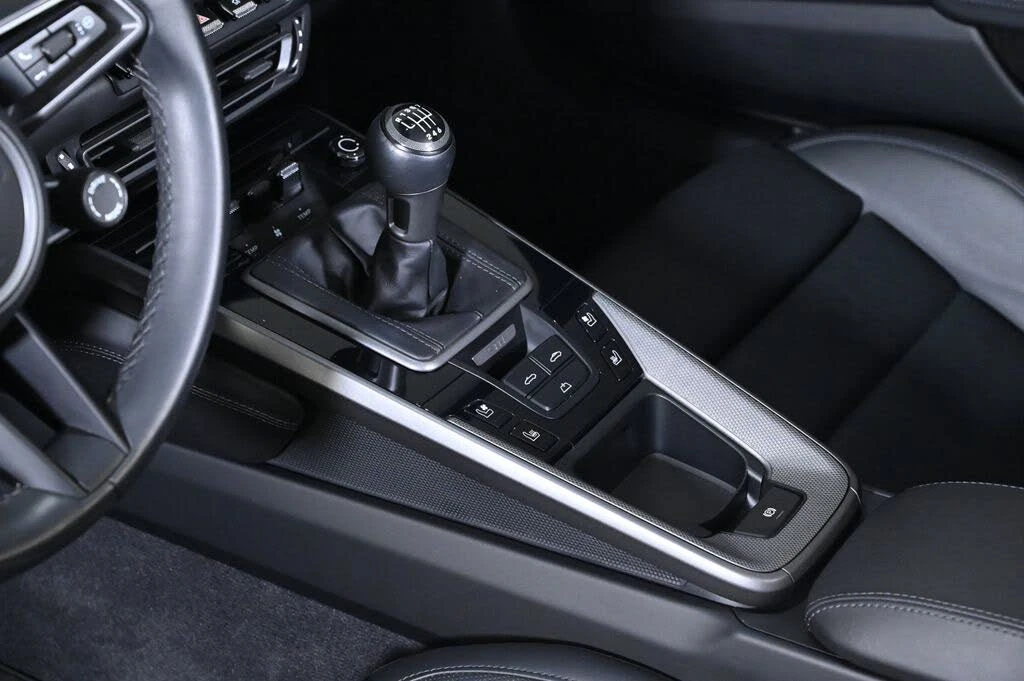 2023 Porsche 992 Carrera S - Image 17 of 28