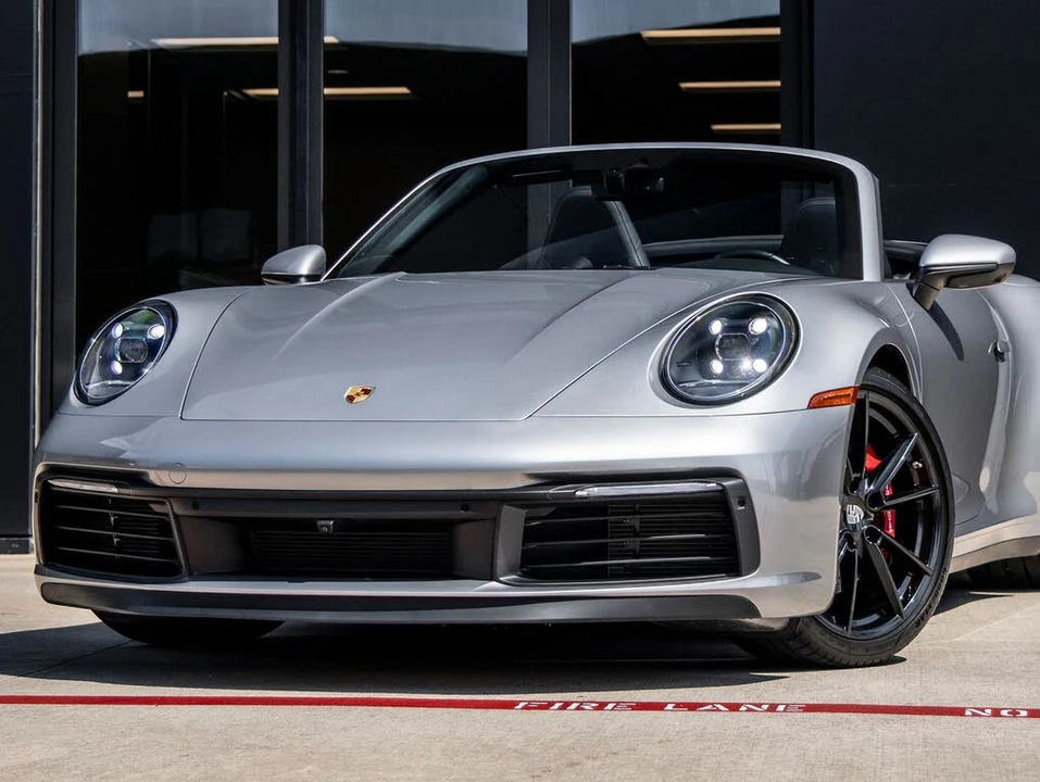 2023 Porsche 992 Carrera S - Image 7 of 31