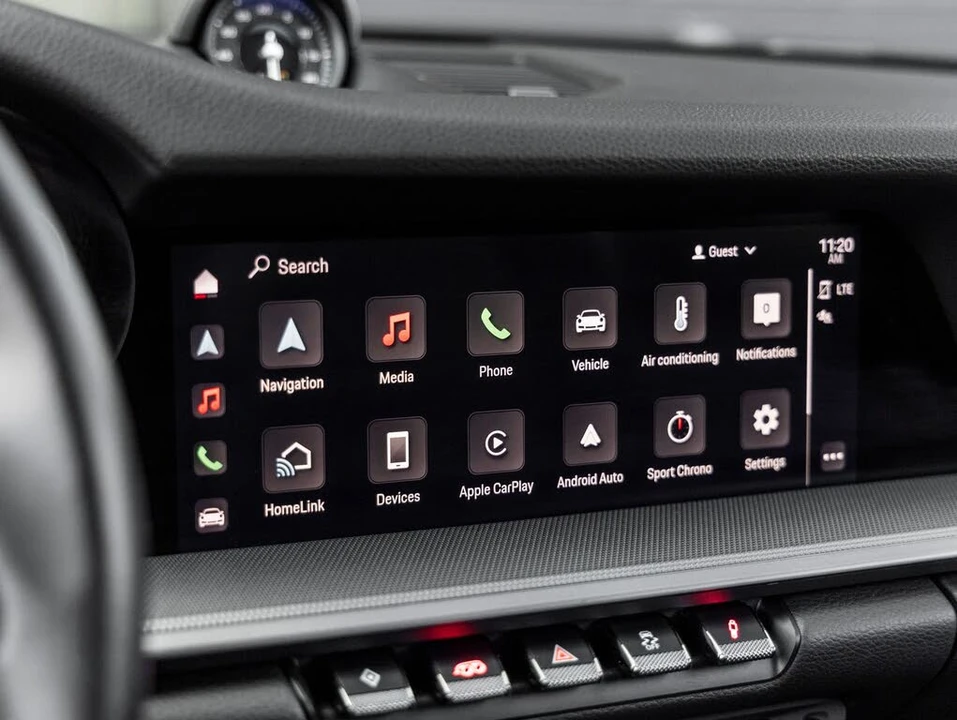 2023 Porsche 992 Carrera S - Image 29 of 31