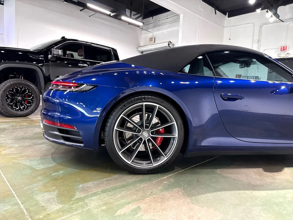 2023 Porsche 992 Carrera S - Image 9 of 21