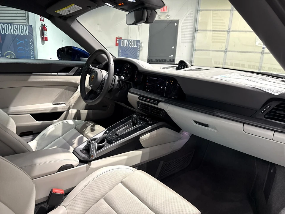 2023 Porsche 992 Carrera S - Image 22 of 25