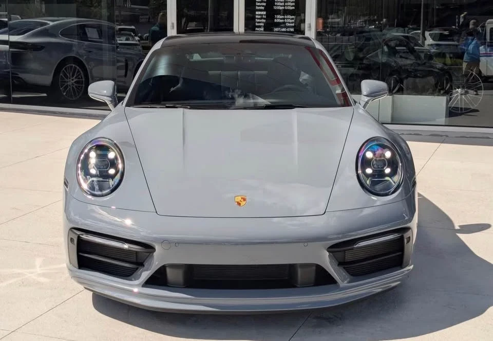 2023 Porsche 992 Carrera S - Image 5 of 17