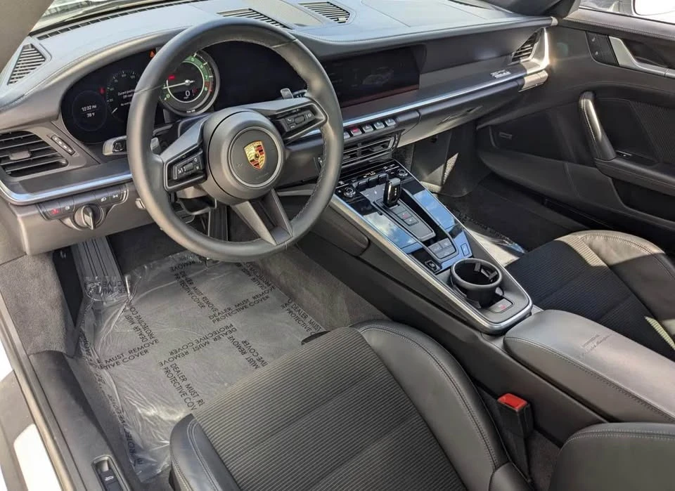 2023 Porsche 992 Carrera S - Image 9 of 17