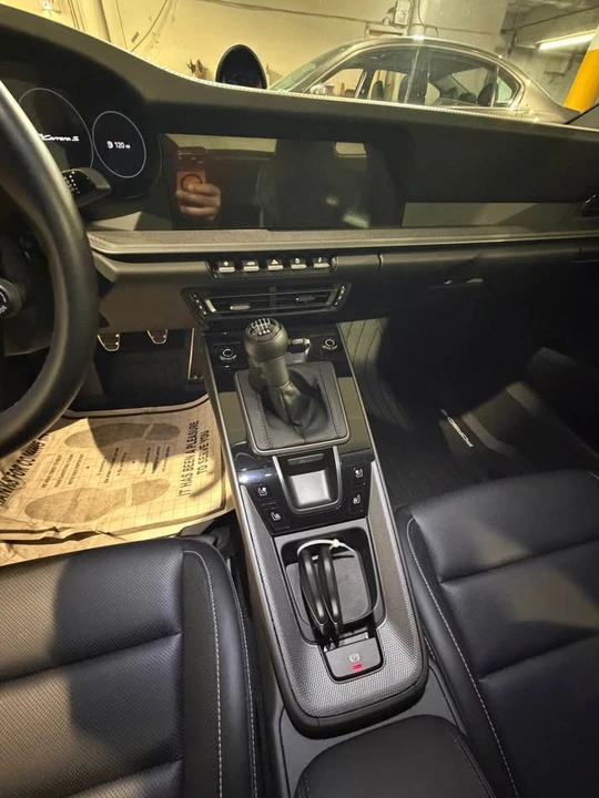 2023 Porsche 992 Carrera S - Image 6 of 8