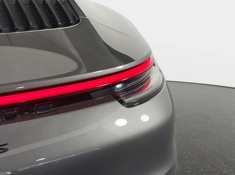 2023 Porsche 992 Carrera S - Image 8 of 31