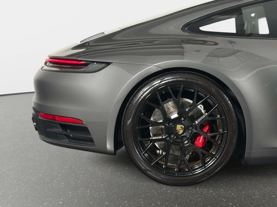 2023 Porsche 992 Carrera S - Image 4 of 31