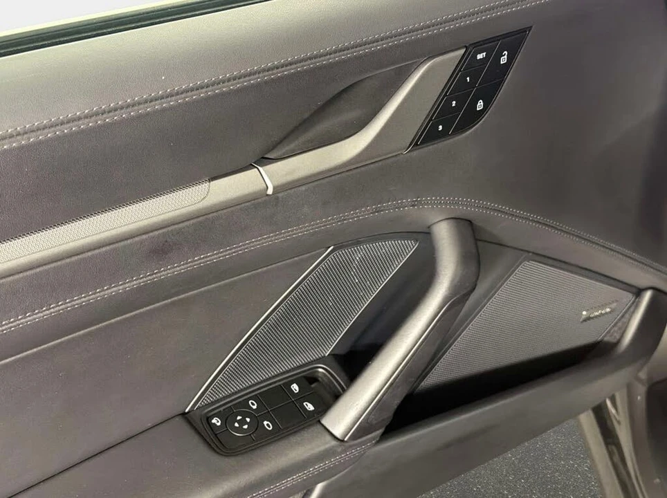 2023 Porsche 992 Carrera S - Image 26 of 31
