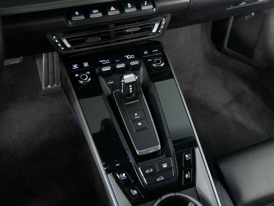 2023 Porsche 992 Carrera S - Image 28 of 31