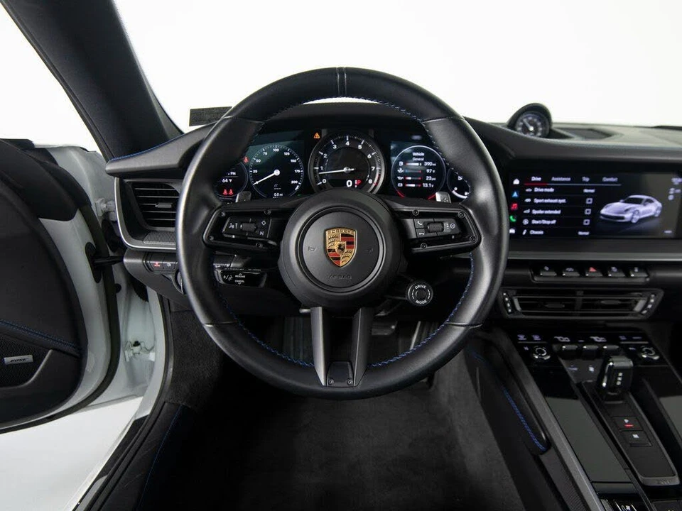 2023 Porsche 992 Carrera S - Image 17 of 31