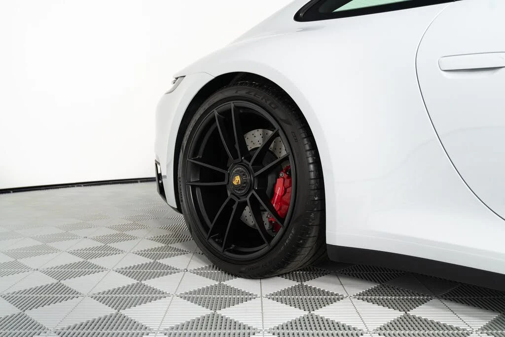 2023 Porsche 992 Carrera S - Image 27 of 31