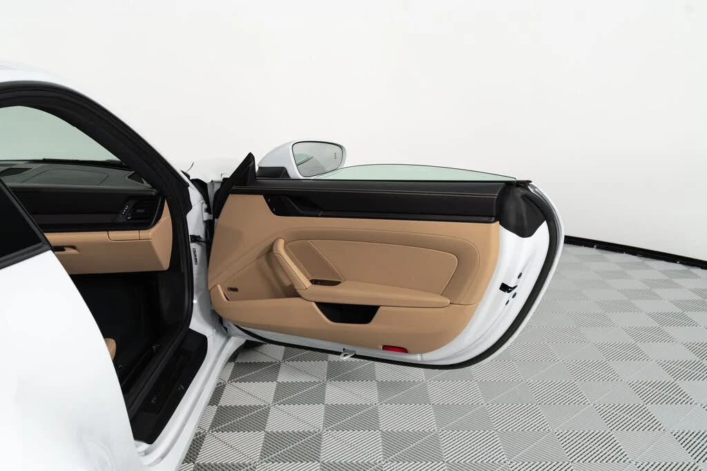 2023 Porsche 992 Carrera S - Image 31 of 31
