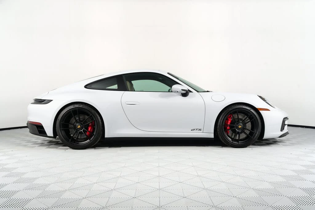 2023 Porsche 992 Carrera S - Image 24 of 31