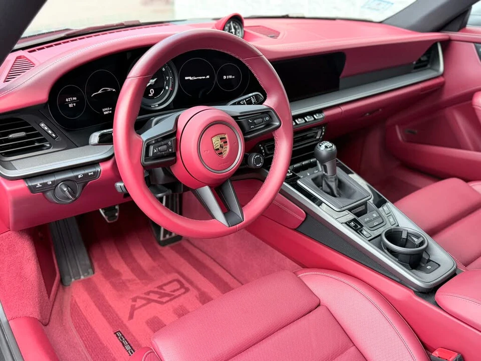 2023 Porsche 992 Carrera S - Image 19 of 31