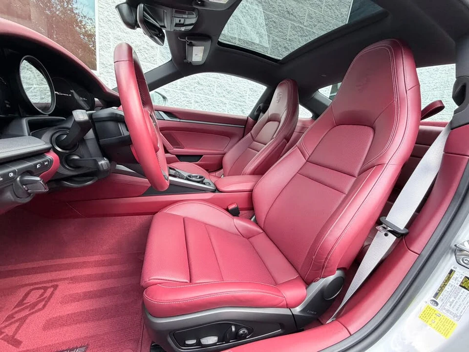 2023 Porsche 992 Carrera S - Image 23 of 31
