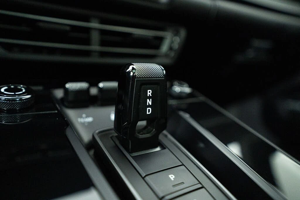 2023 Porsche 992 Carrera S - Image 25 of 31