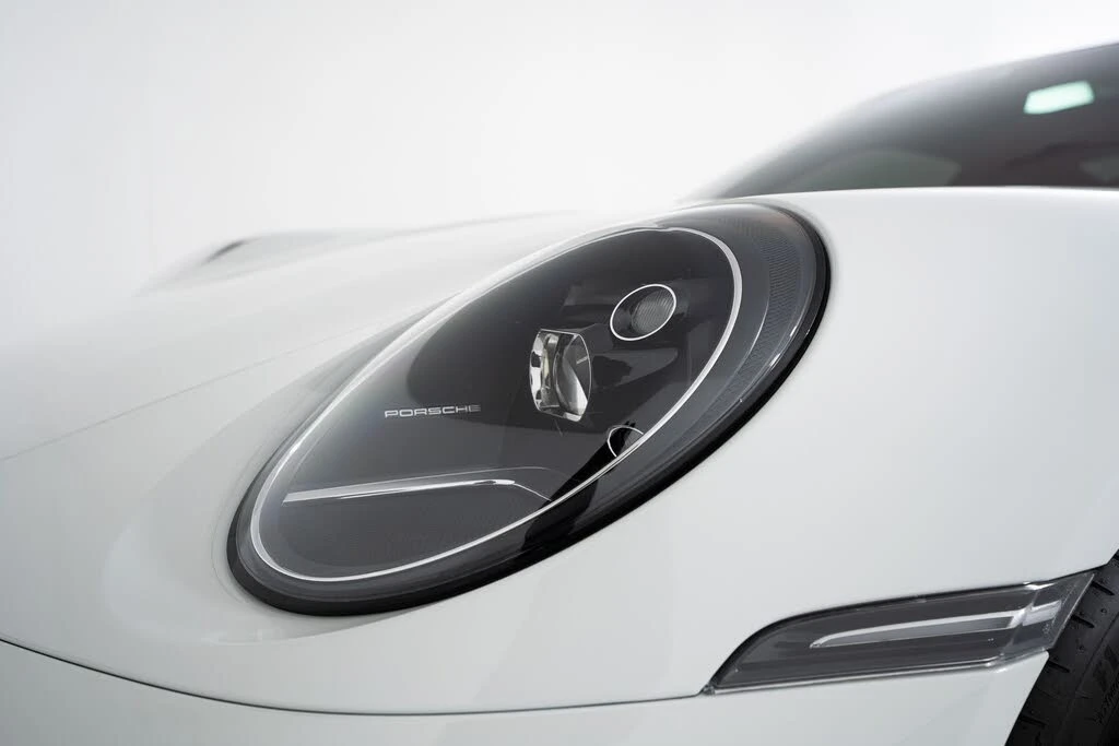 2023 Porsche 992 Carrera S - Image 11 of 31