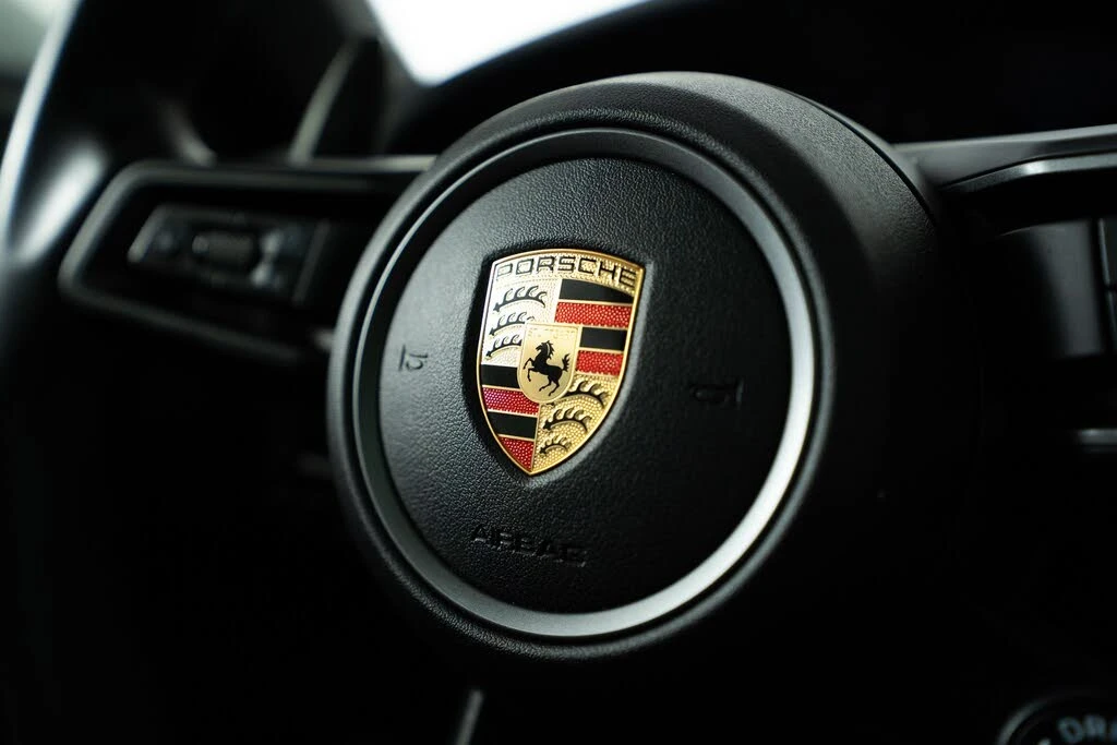 2023 Porsche 992 Carrera S - Image 23 of 31