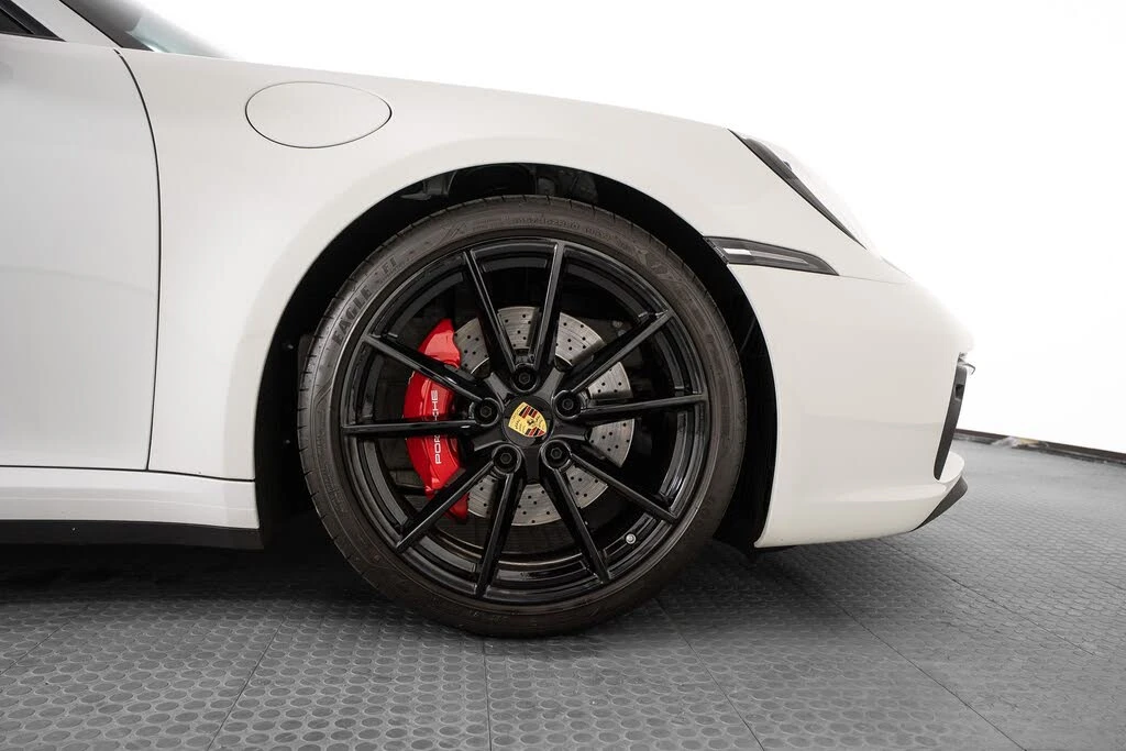 2023 Porsche 992 Carrera S - Image 13 of 31