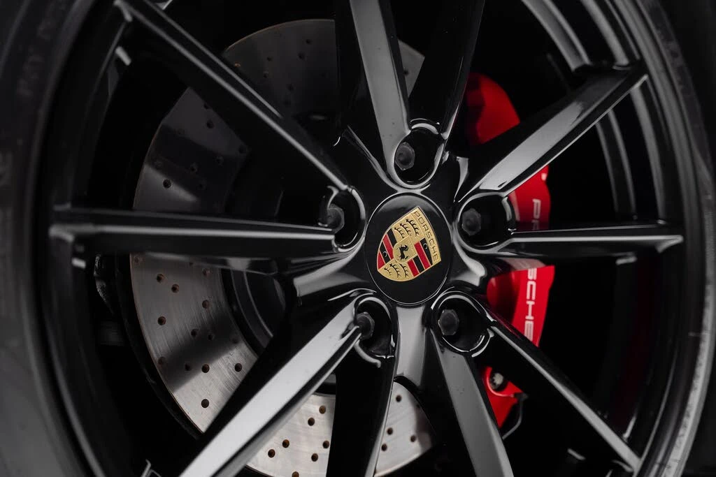 2023 Porsche 992 Carrera S - Image 23 of 31