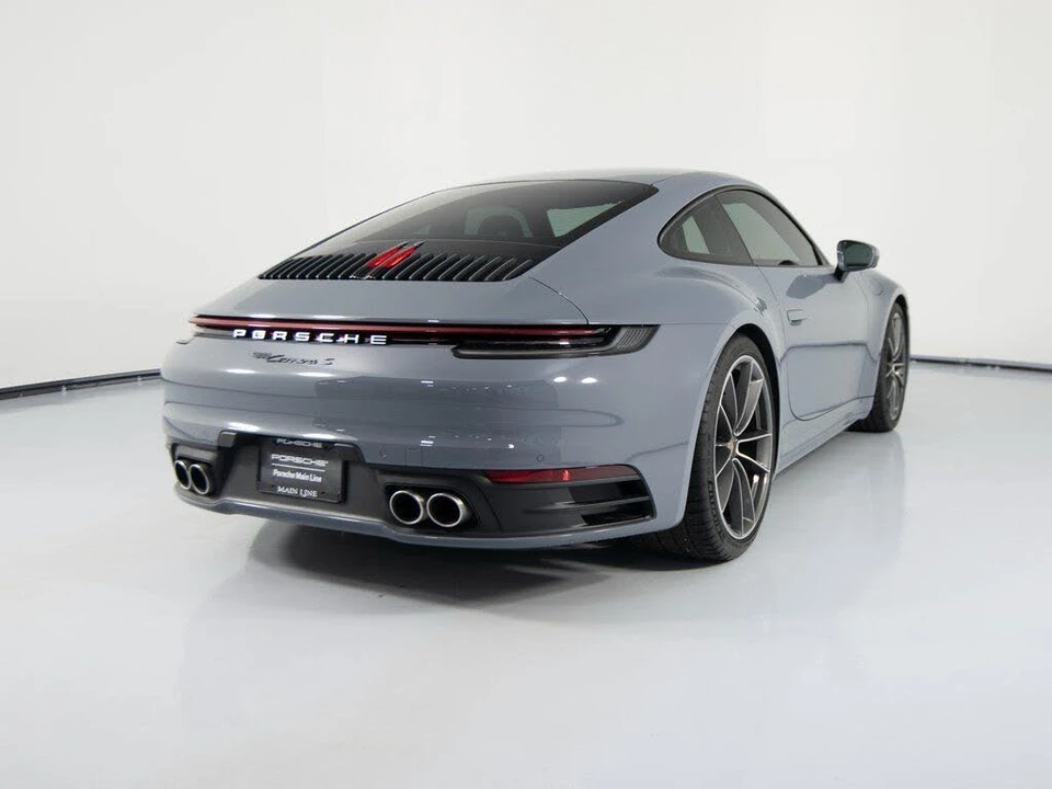 2023 Porsche 992 Carrera S - Image 10 of 31