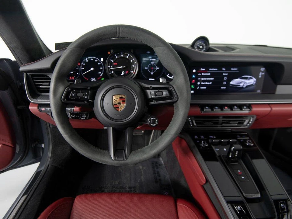 2023 Porsche 992 Carrera S - Image 18 of 31