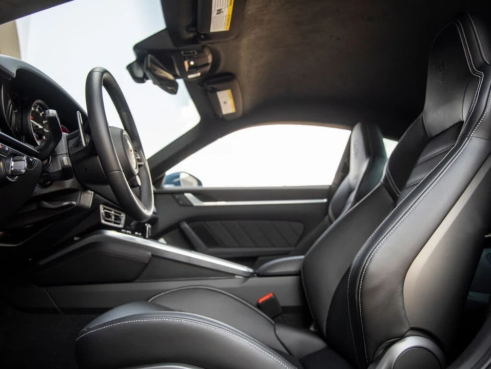 2023 Porsche 992 Carrera S - Image 27 of 31