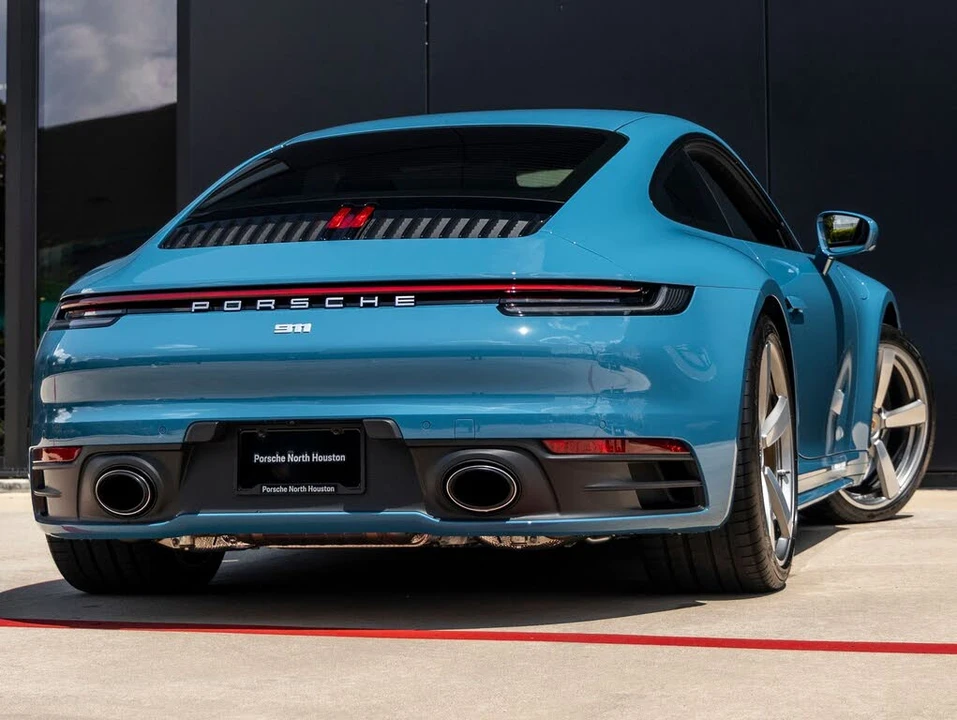 2023 Porsche 992 Carrera S - Image 11 of 31