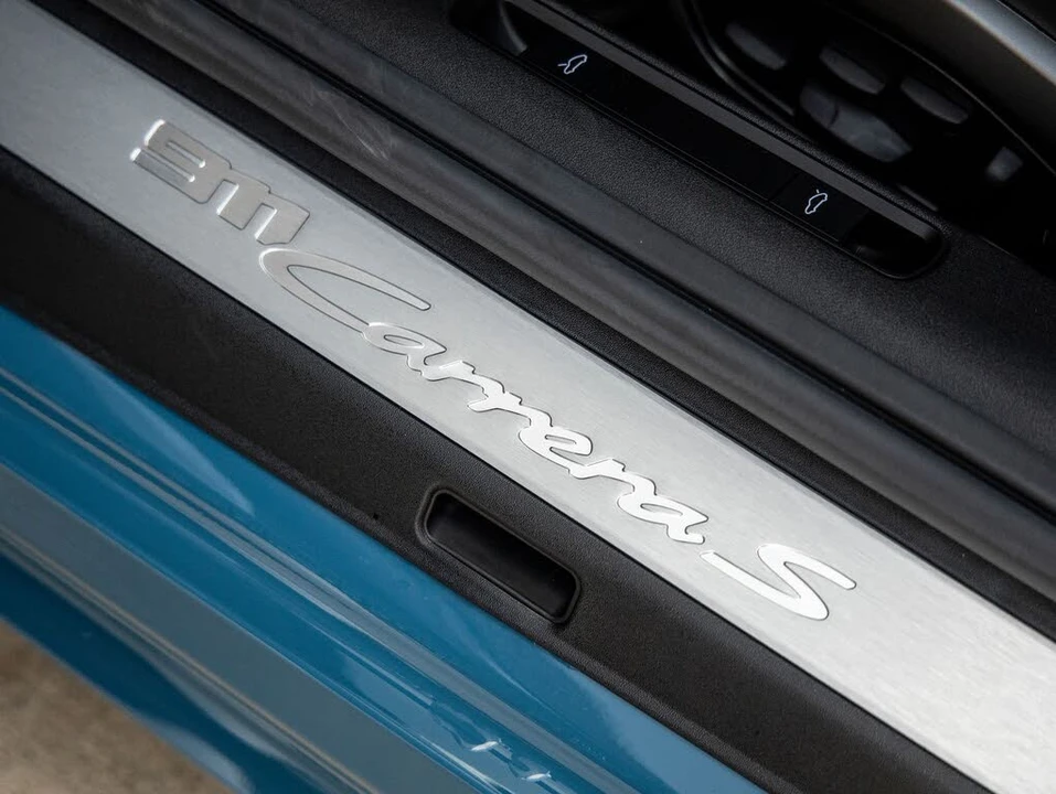 2023 Porsche 992 Carrera S - Image 25 of 31
